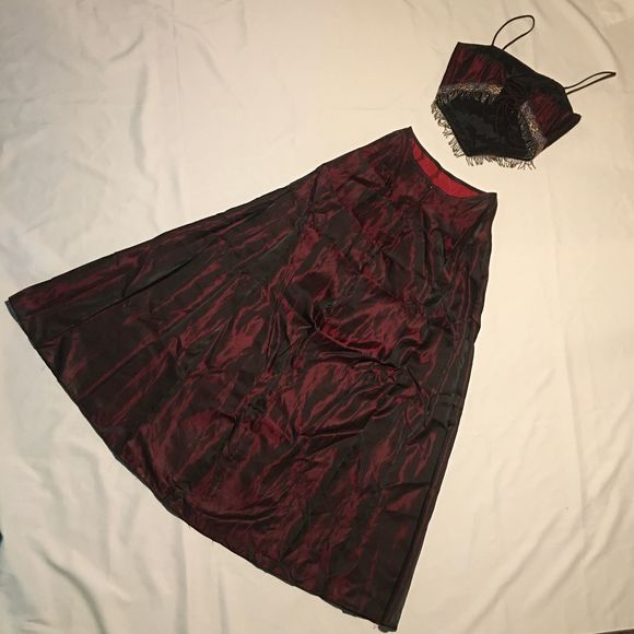 💸 SOLD 💰 2 Piece Beaded Corset Crop Top Pocket Skirt Dress - Picture 5 of 16